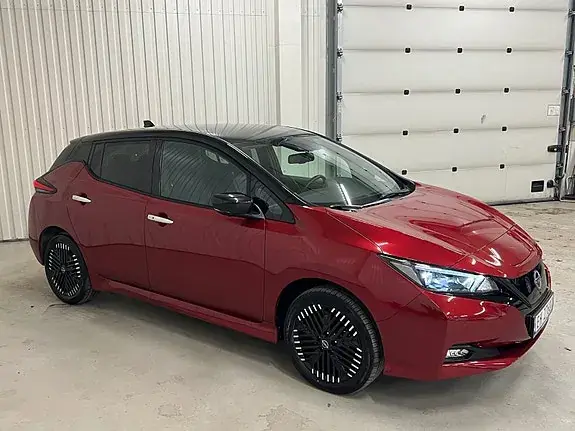 Nissan Leaf 2023 photo 2
