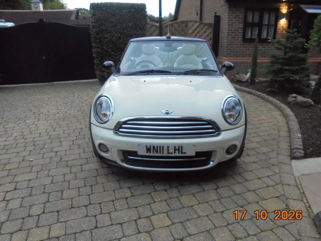 Mini Convertible 2011 photo 5