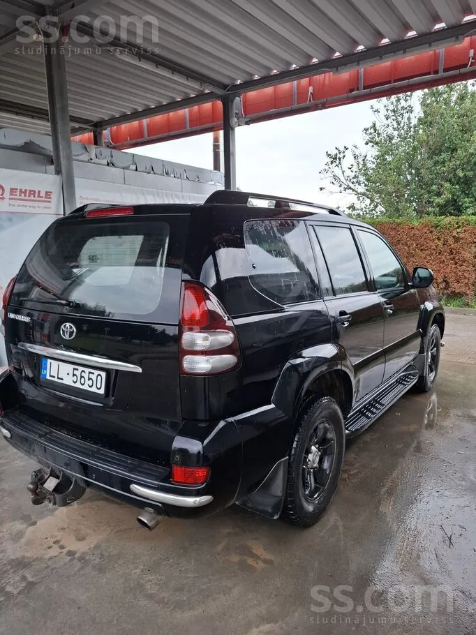 Toyota Land Cruiser 2007 photo 3