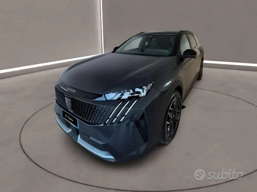 Peugeot 5008 2025 photo 3