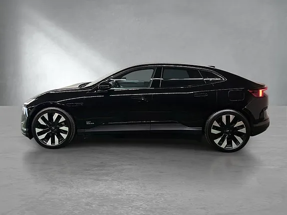 Polestar 4 2025 photo 2