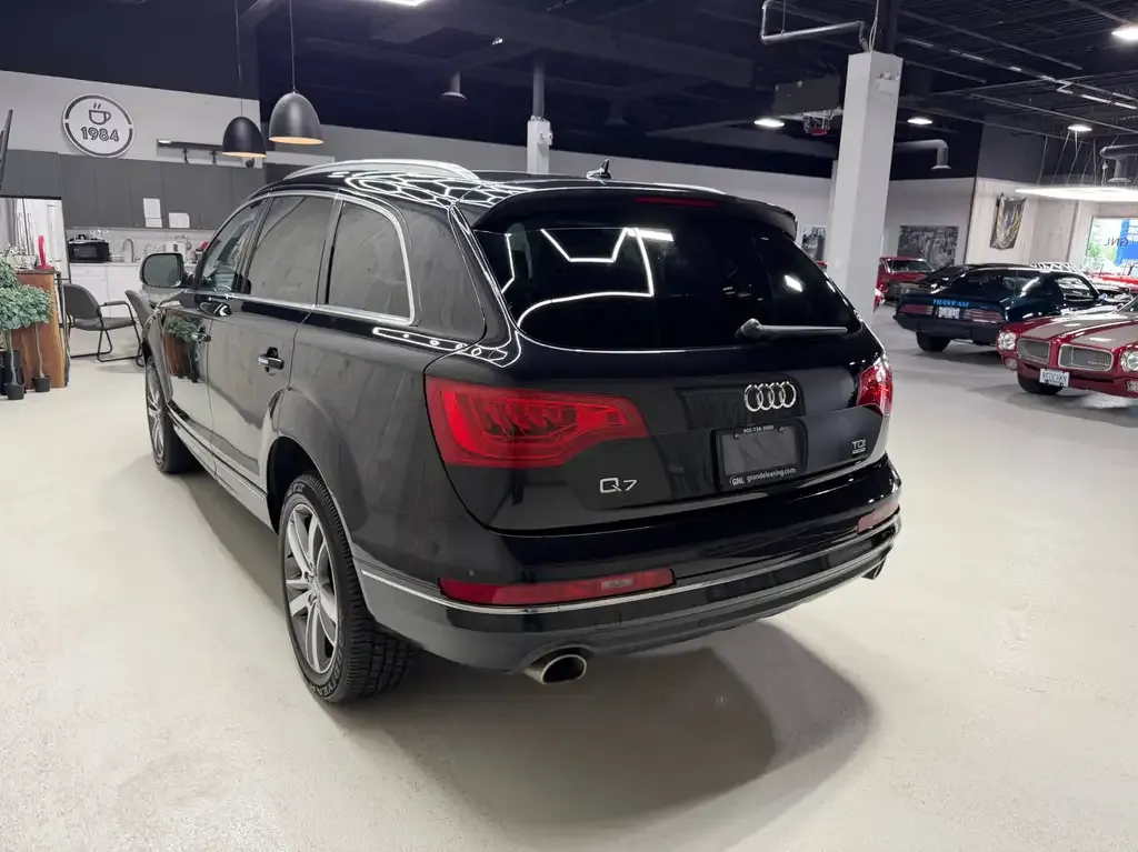 Audi Q7 2015 photo 5