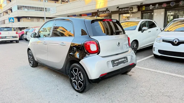 Smart Forfour 2019 photo 4