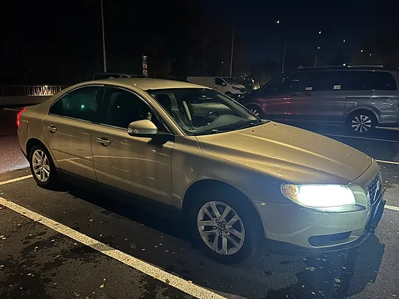 Volvo S80
