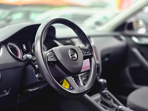 Skoda Octavia 2020 photo 5