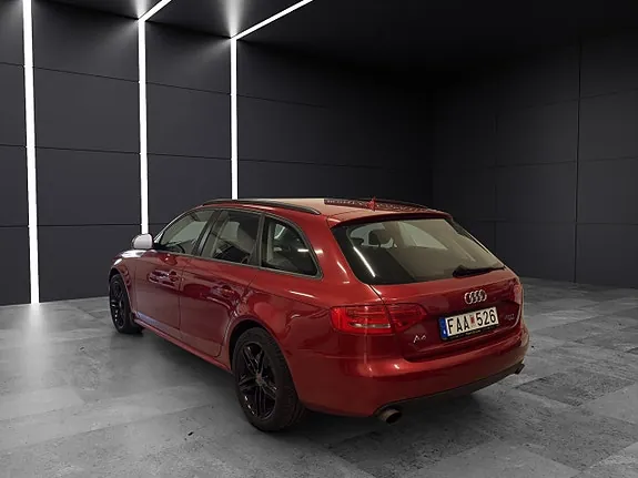 Audi A4 2009 photo 4