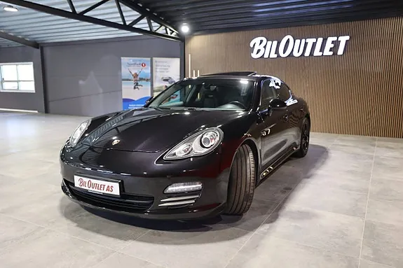 Porsche Panamera 4 2011 photo 4