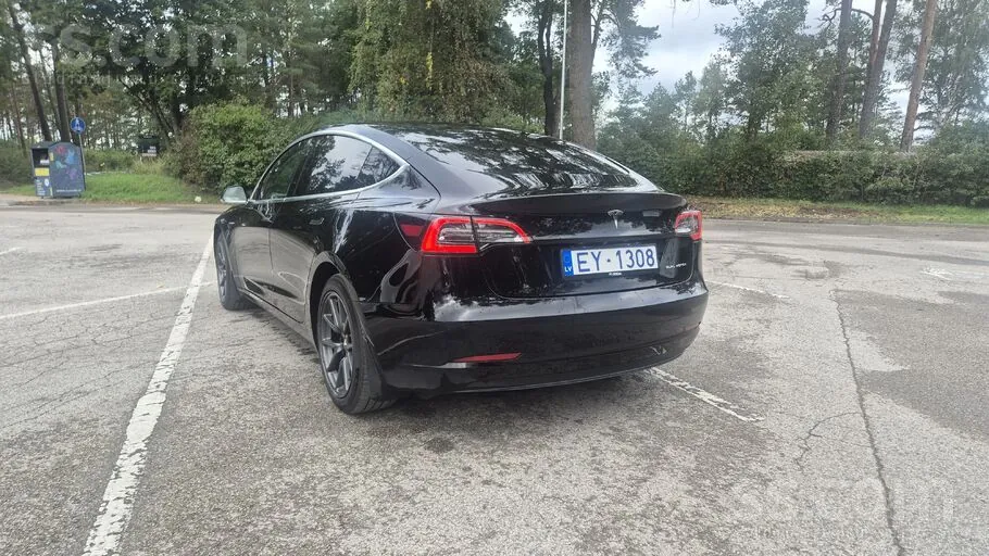 Tesla Model 3 2019 photo 3