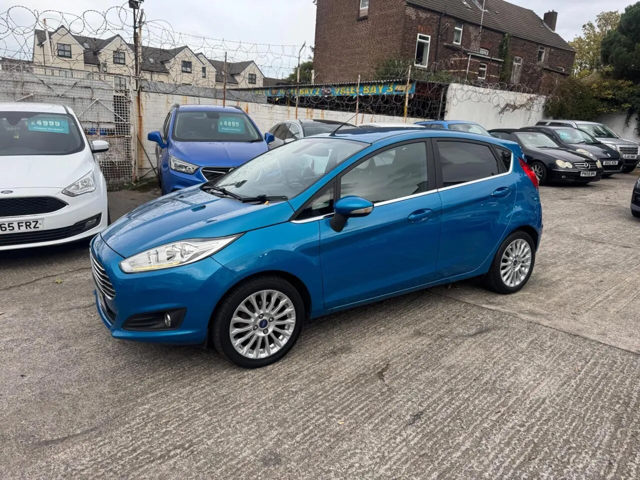 Ford Fiesta 2013 photo 3