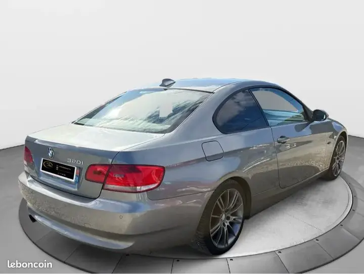 BMW 3 Series 2007 photo 4