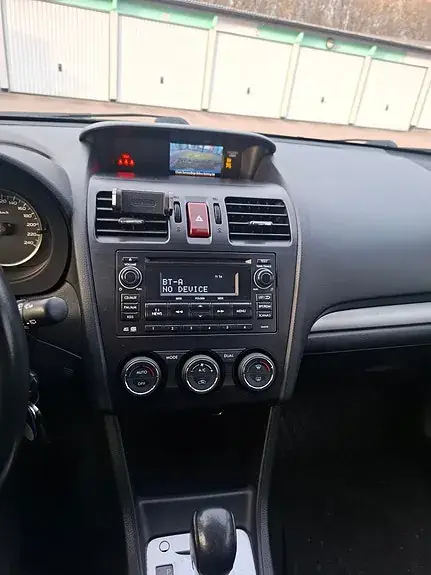 Subaru Xv 2013 photo 5