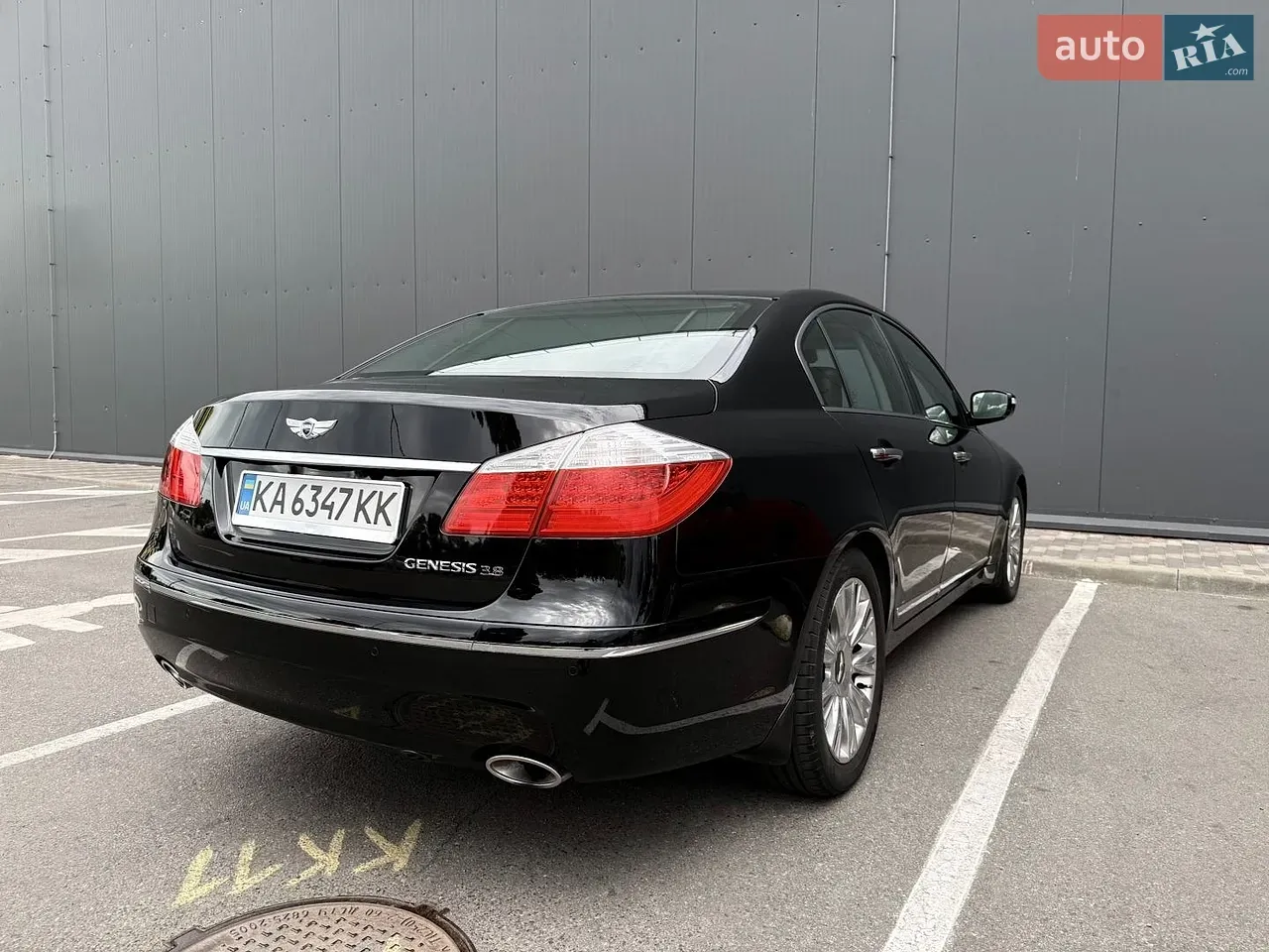 Hyundai Genesis 2008 photo 2