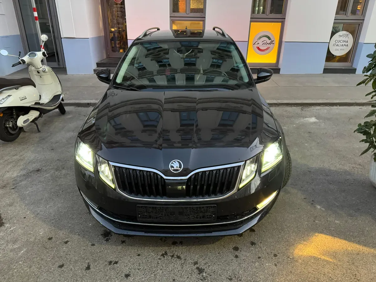 Skoda Octavia 2017 photo 2