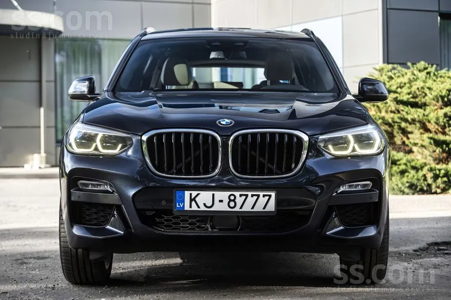 BMW X3 2017 photo 2