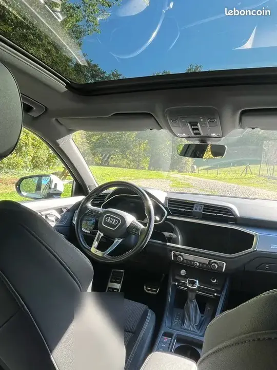 Audi Q3 2020 photo 3