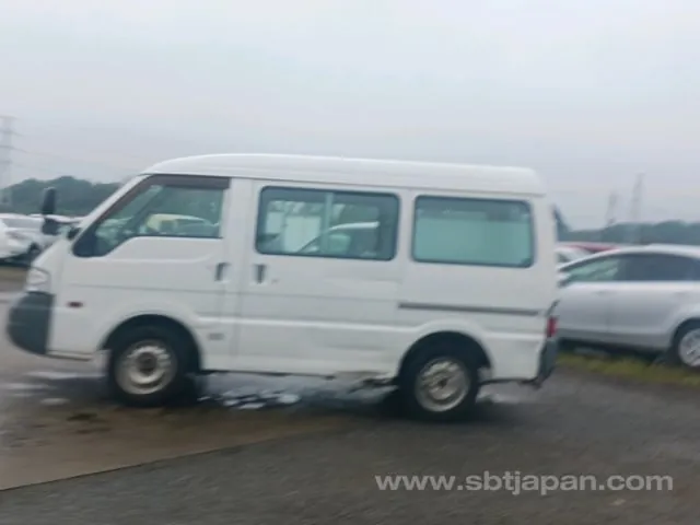 Mazda Bongo Van Dx 2014 photo 4
