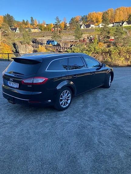 Ford Mondeo 2014 photo 4