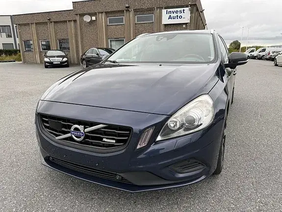 Volvo V60 2012 photo 2