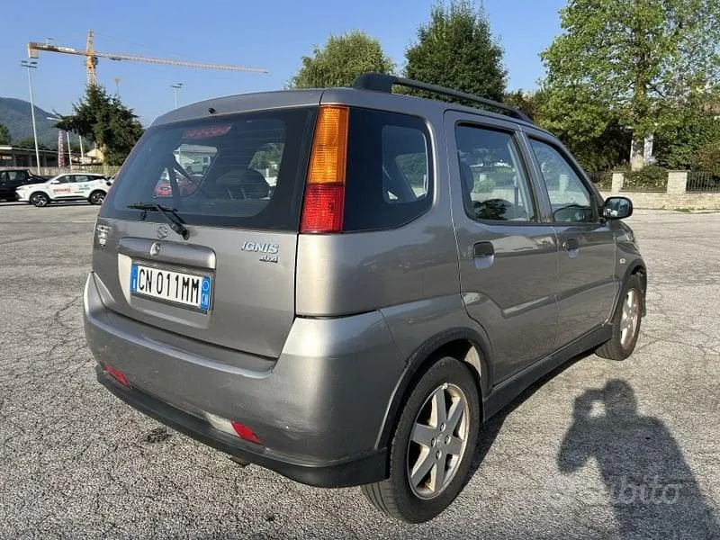 Suzuki Ignis 2004 photo 3
