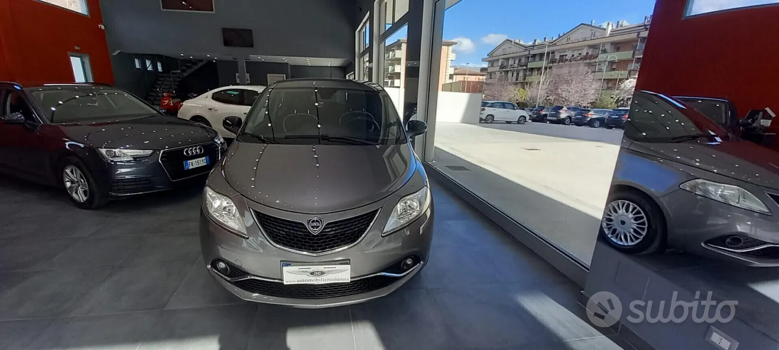 Lancia Ypsilon