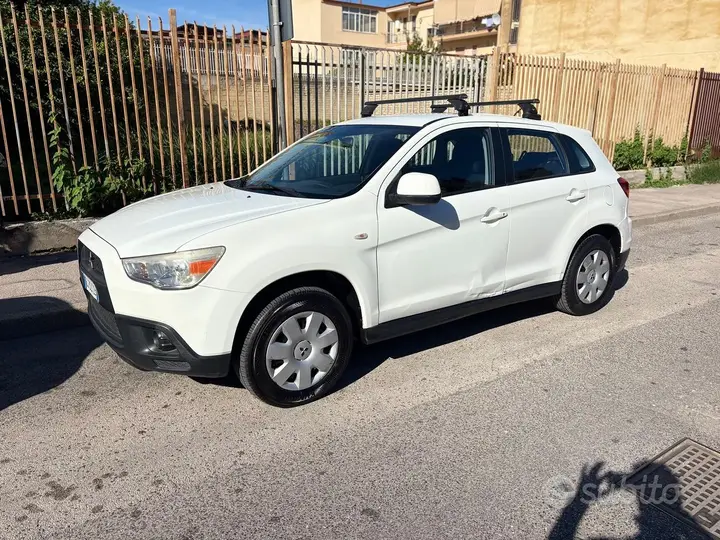 Mitsubishi Asx 2013 photo 4