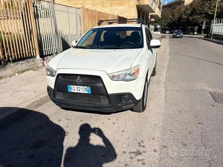 Mitsubishi Asx 2013 photo 2