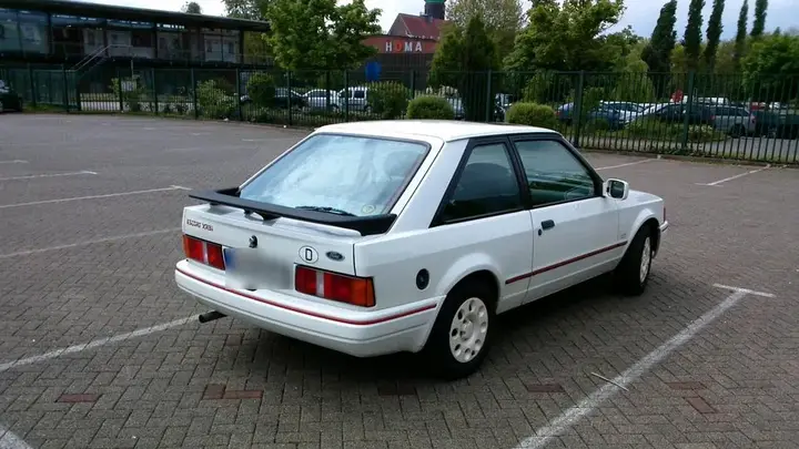 Ford Escort