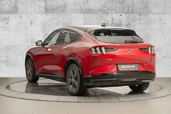 Ford Mustang Mach-E 2022 photo 4