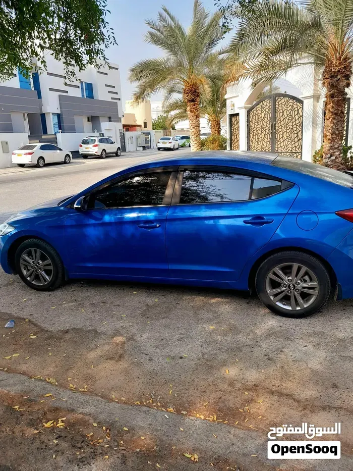 Hyundai Elantra 2018 photo 2