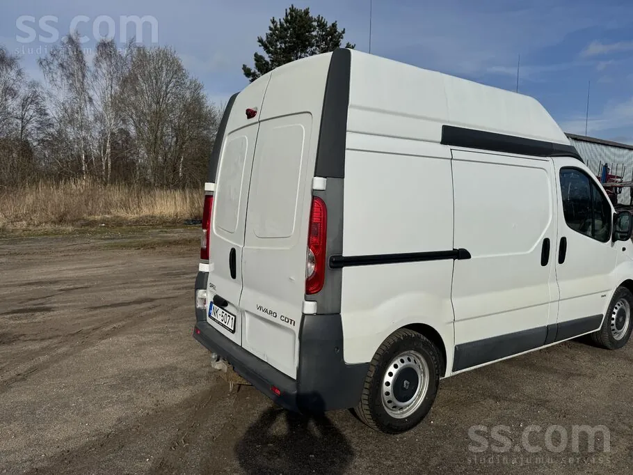 Opel Vivaro 2008 photo 5