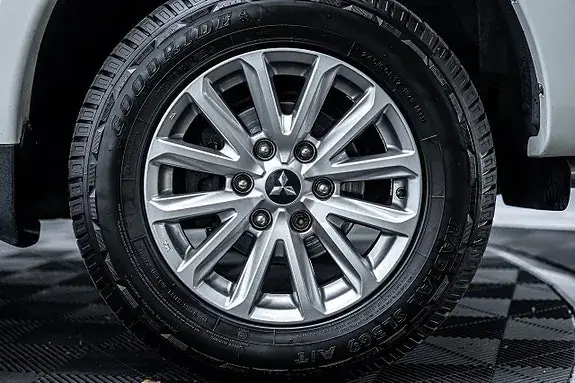 Mitsubishi L200 2019 photo 5