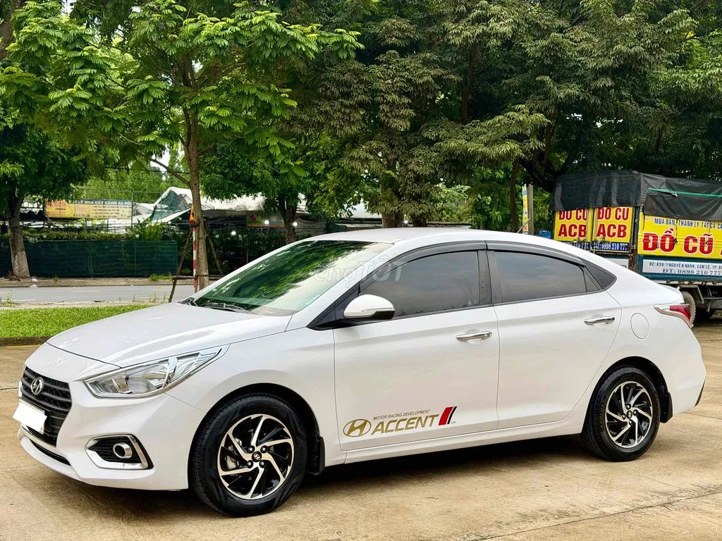 Hyundai Accent 2018 photo 3