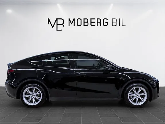 Tesla Model Y 2023 photo 5
