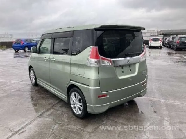 Suzuki Solio 2017 photo 3