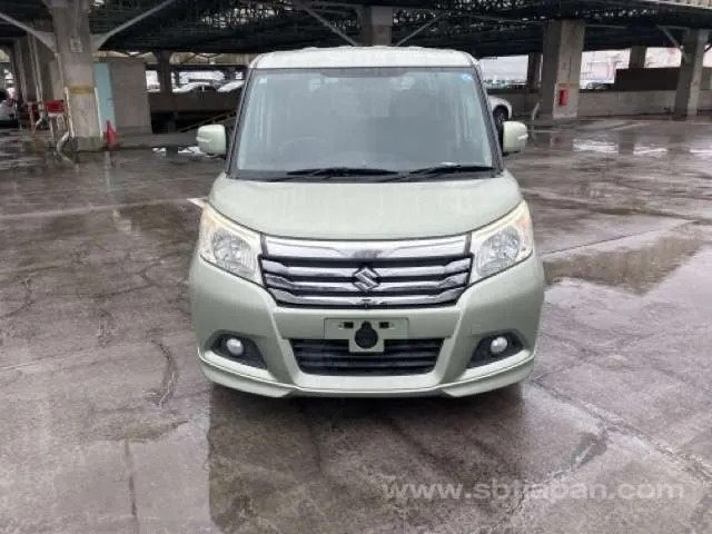 Suzuki Solio 2017 photo 5