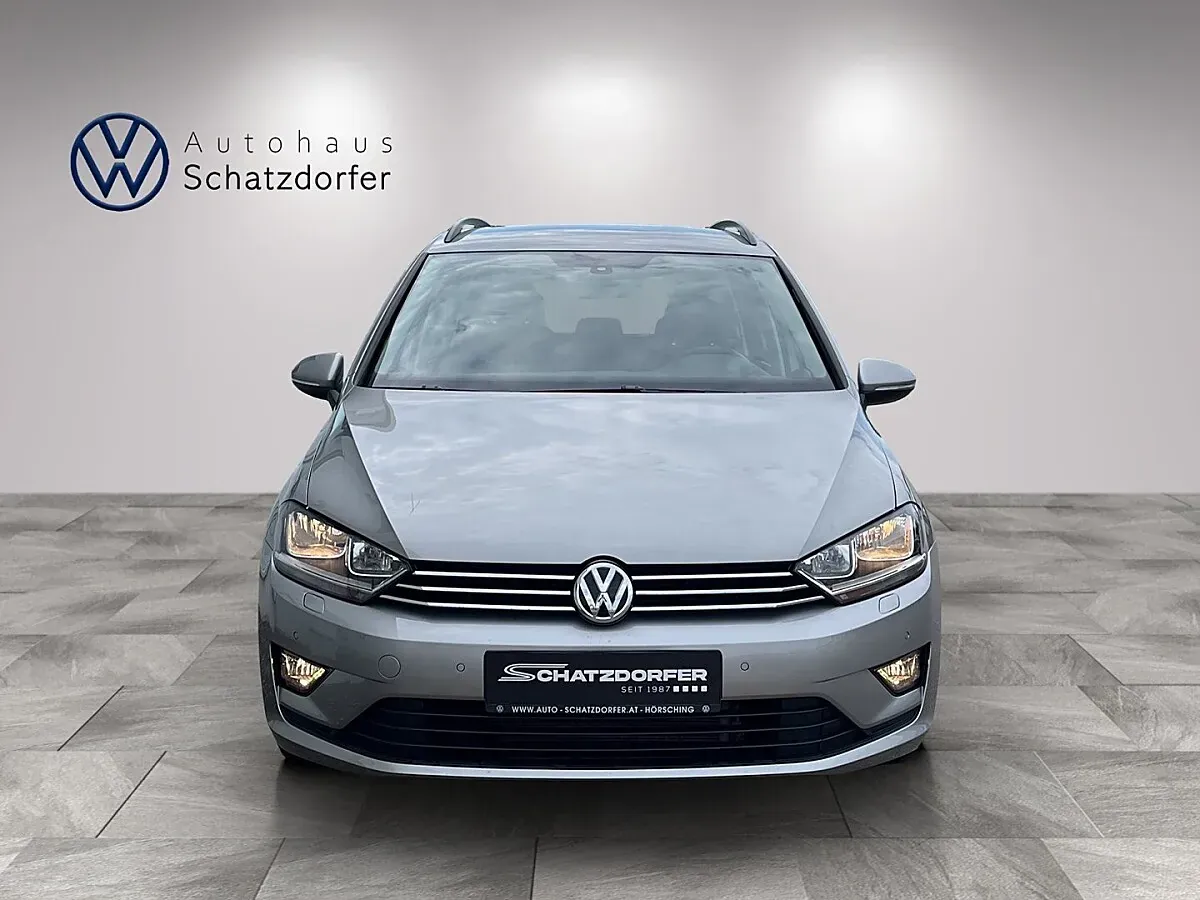 Volkswagen Golf 2017 photo 2