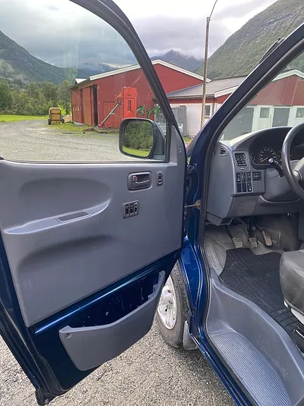 Toyota Hiace 2007 photo 4