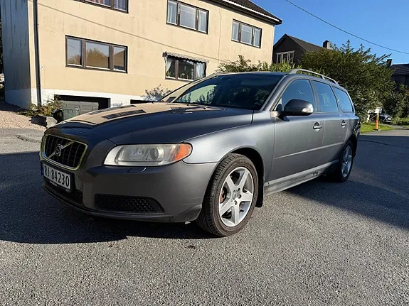 Volvo V70 2008 photo 2
