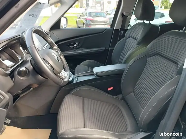 Renault Grand Scenic 2022 photo 5