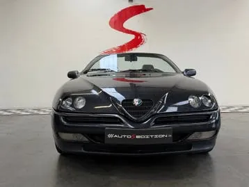 Alfa Romeo Spider 1995 photo 3