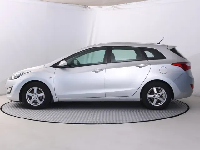 Hyundai I30 2014 photo 2