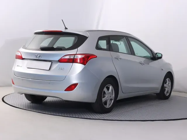Hyundai I30 2014 photo 4