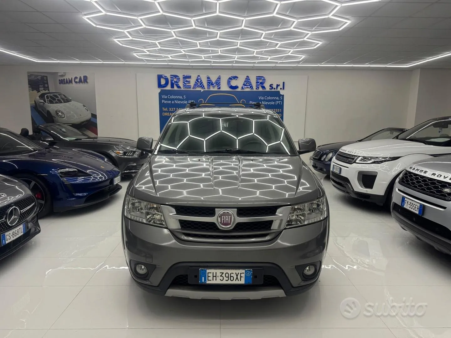 Fiat Freemont 2011 photo 2