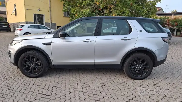 Land Rover Discovery Sport 2016 photo 5