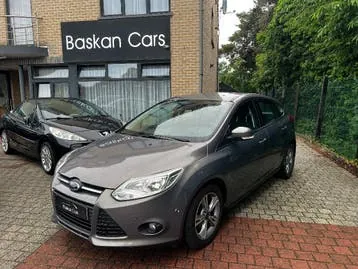 Ford Focus 2014 photo 2