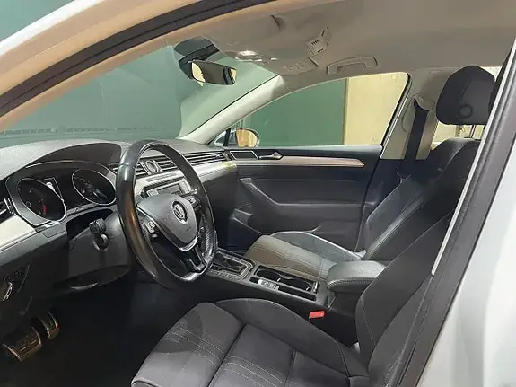 Volkswagen Passat Alltrack 2016 photo 4