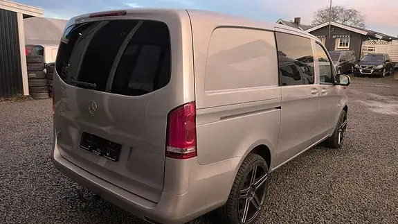Mercedes-Benz Vito 119 2022 photo 2