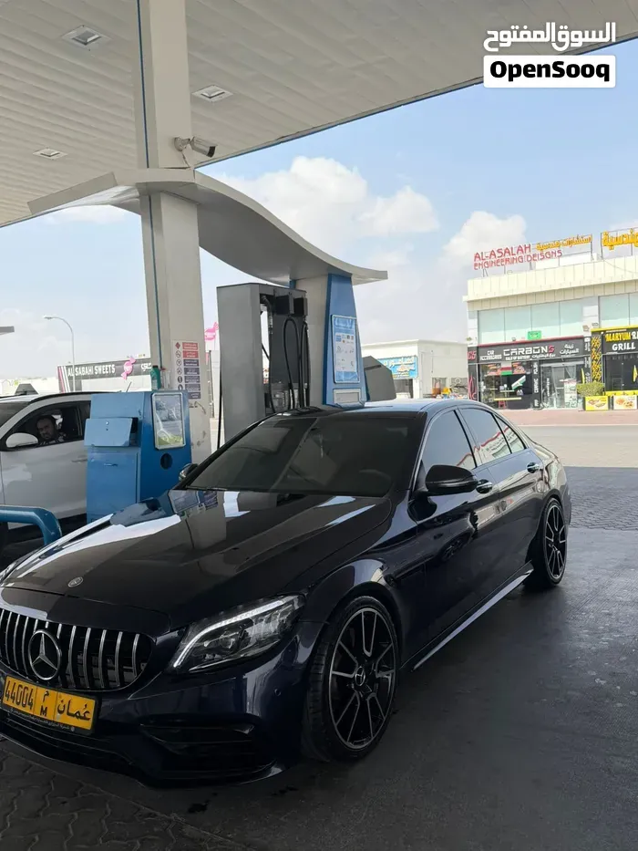 Mercedes-Benz C-Class 2017 photo 2