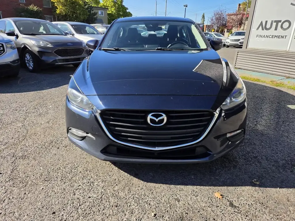 Mazda 3 2018 photo 2