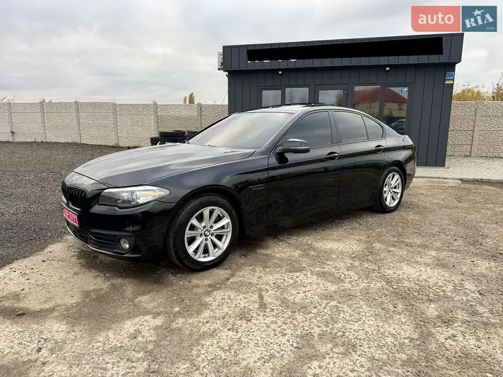 BMW 5 Series 2015 photo 3